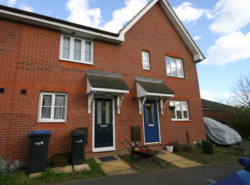 Landridge Drive, Enfield, Middlesex, EN1 4LG