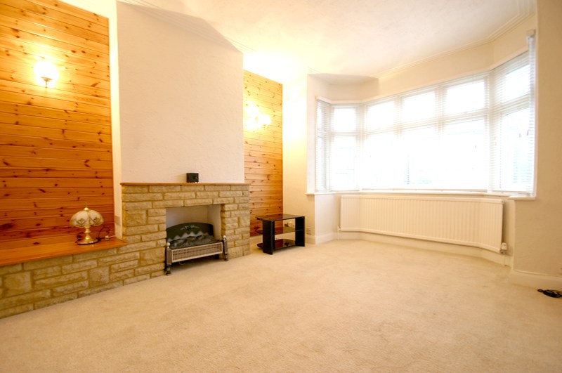 Amberley Road, Enfield, Middlesex, EN1 2RB