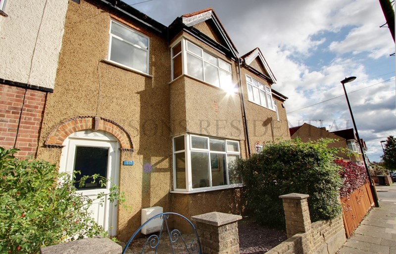 Birkbeck Road, Enfield, Middlesex, EN2 0EE