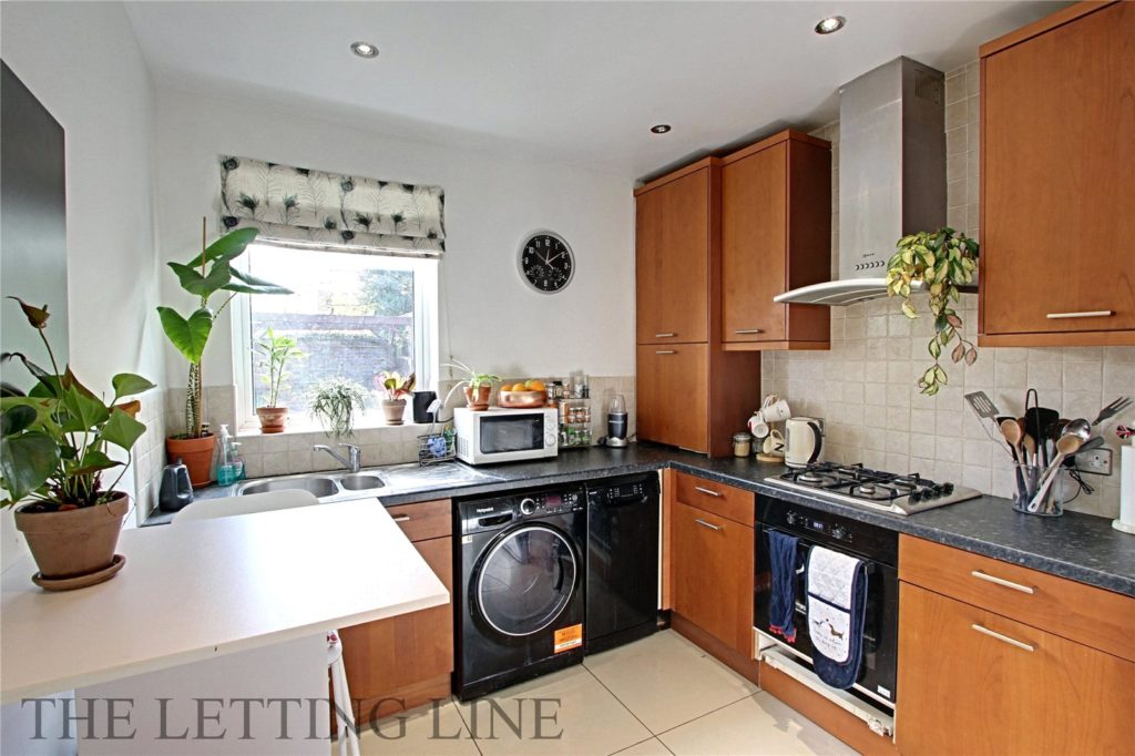 Lea Road, Enfield, Middlesex, EN2 0LE