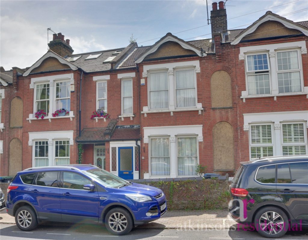 Lavender Hill, Enfield, Middlesex, EN2 0RQ