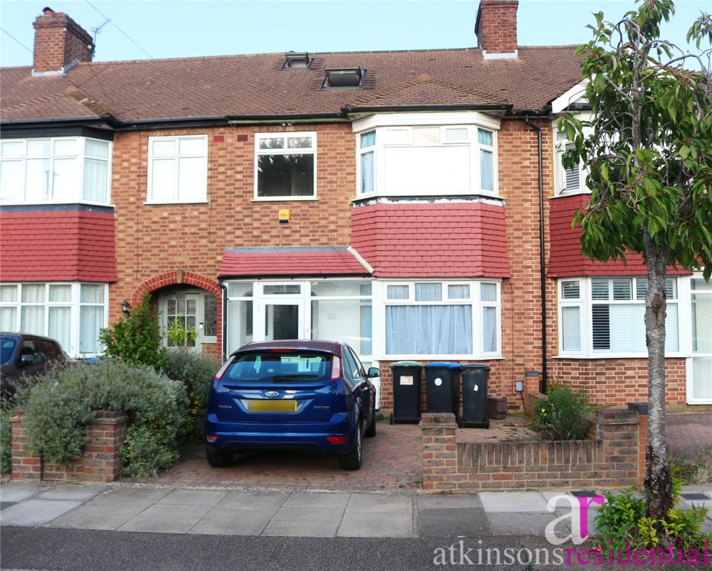 Lynmouth Avenue, Enfield, Middlesex, EN1 2LR